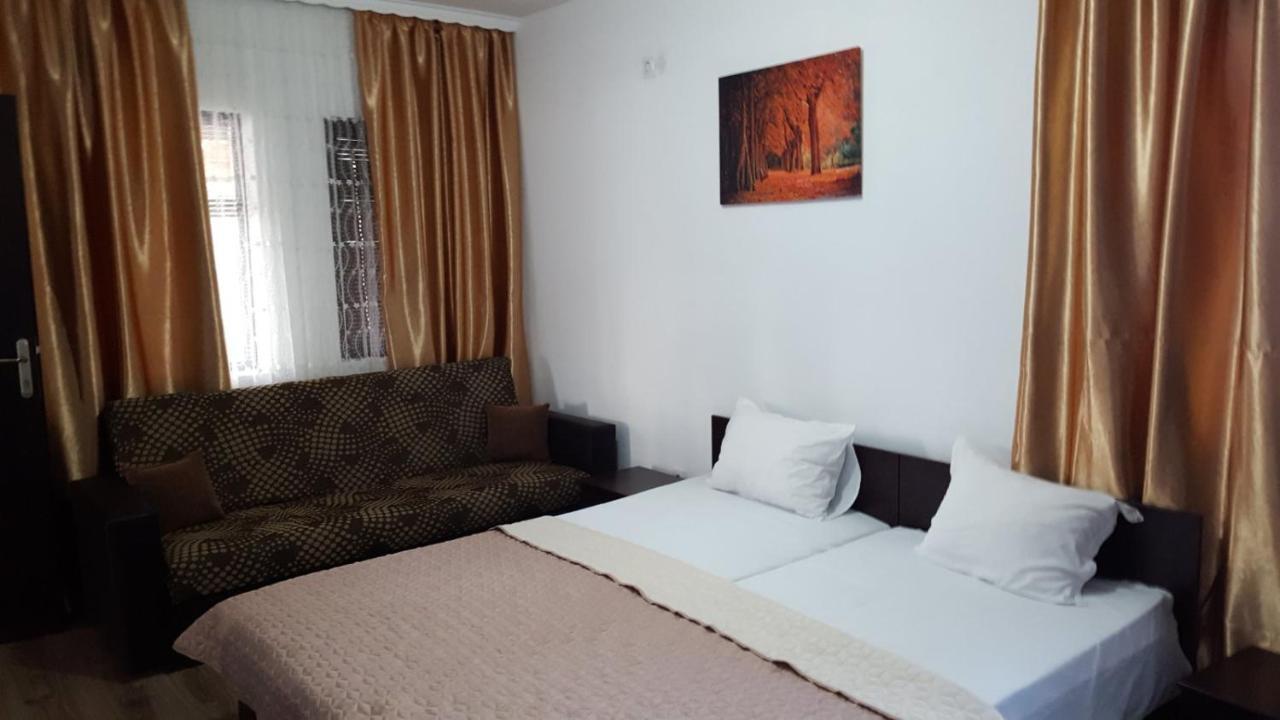 Holiday Park Ranchoto Ξενοδοχείο Κίρκοβο Εξωτερικό φωτογραφία